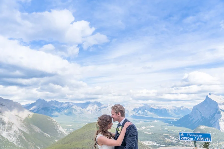 banff-wedding-photography-tunnel-mountain-6-of-14